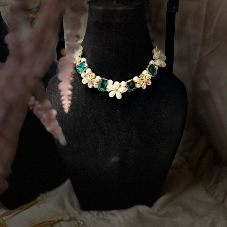 Signature Flower Treasure - Image 5