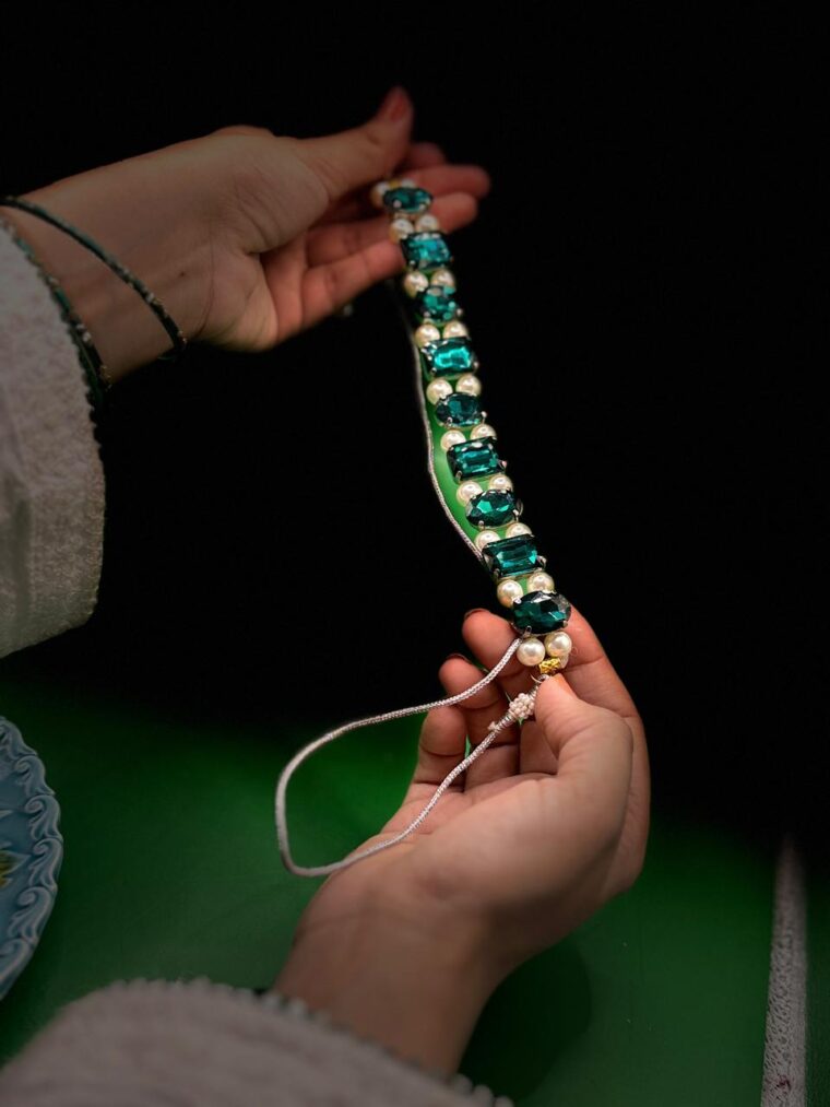 Gems Treasure Choker Set - Image 10