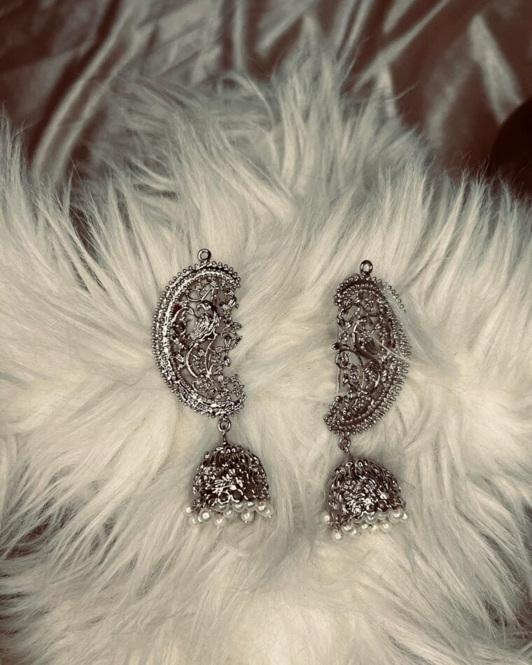 Ear Cuff Jhumkay - Image 1