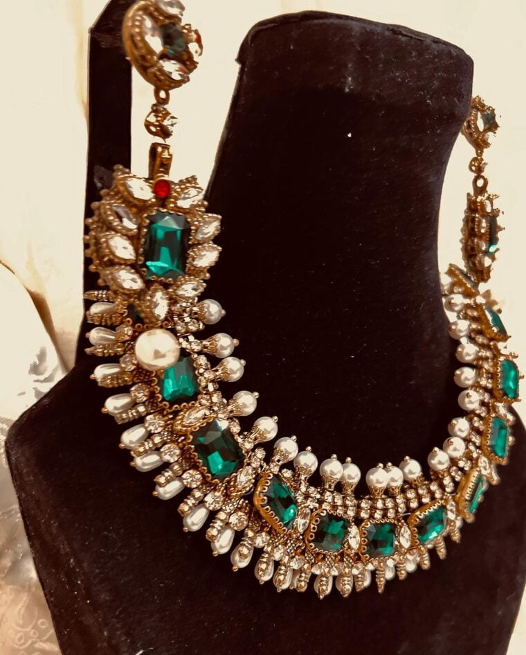 Classic Treasure Set - Image 5