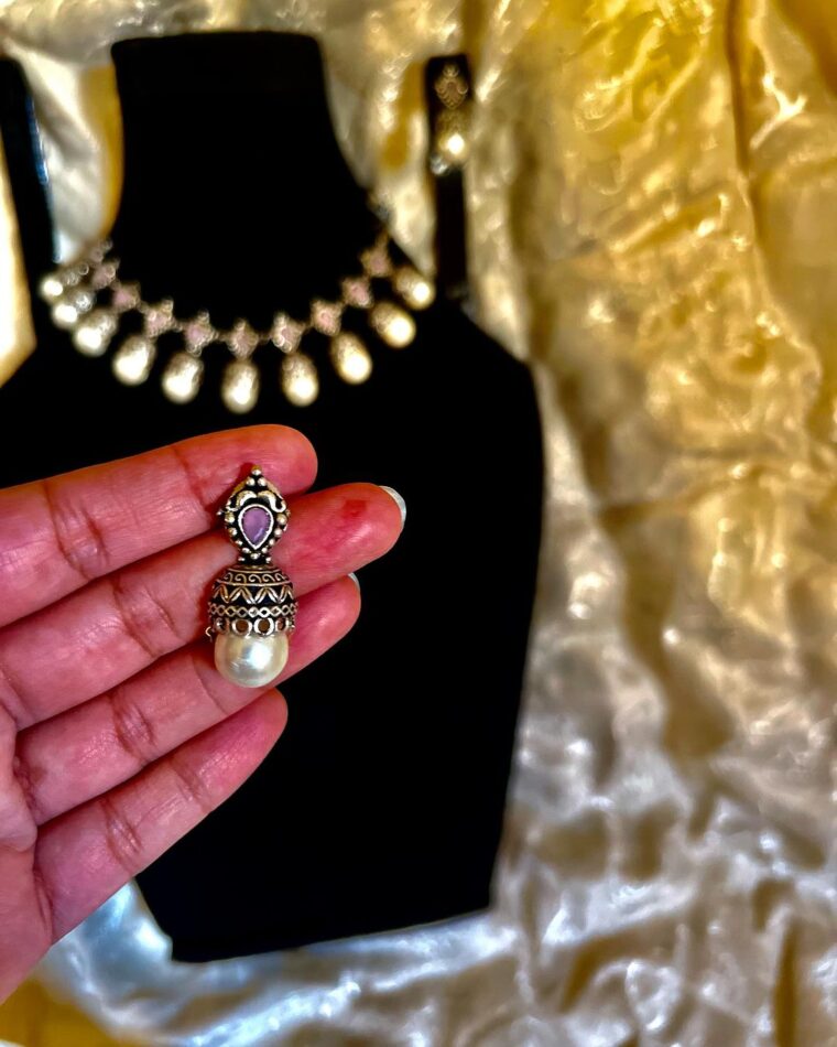Vintage Treasure Antique Look - Image 2