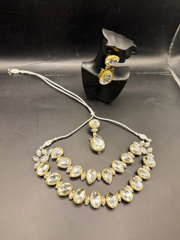 Devine Choker set - Image 12