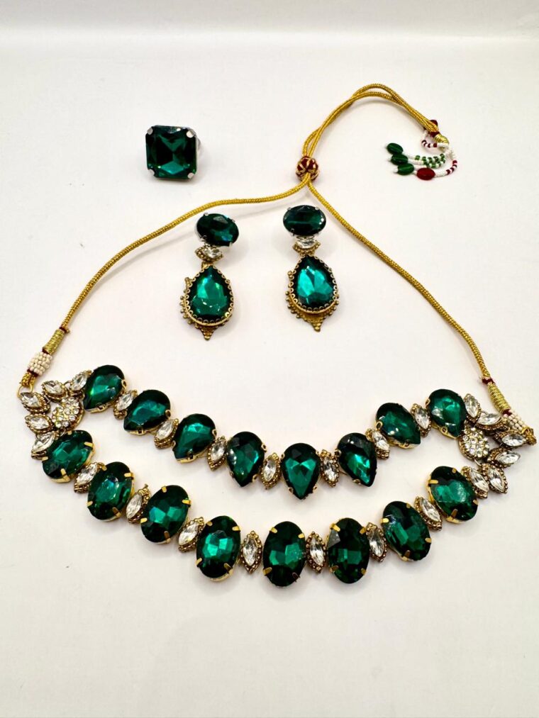 Devine Choker set - Image 8