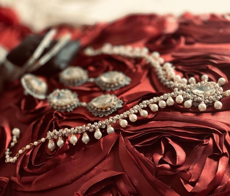 Pearl Necklace Treasure Set - Image 2