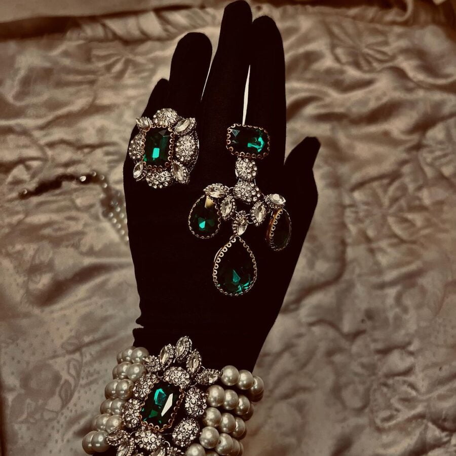 Signature Royal Emerald Set