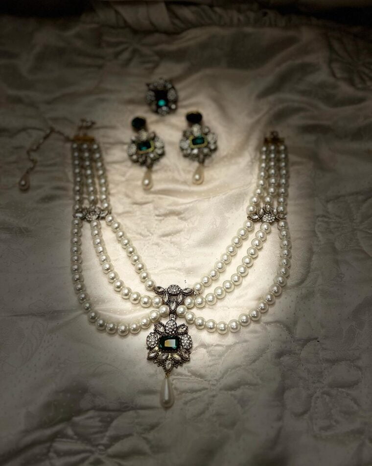 Signature Lux Emerald Set - Image 2