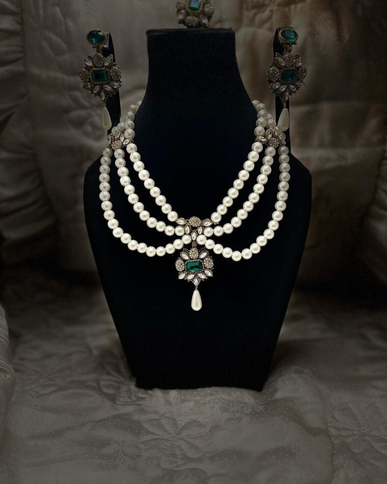 Signature Lux Emerald Set - Image 4