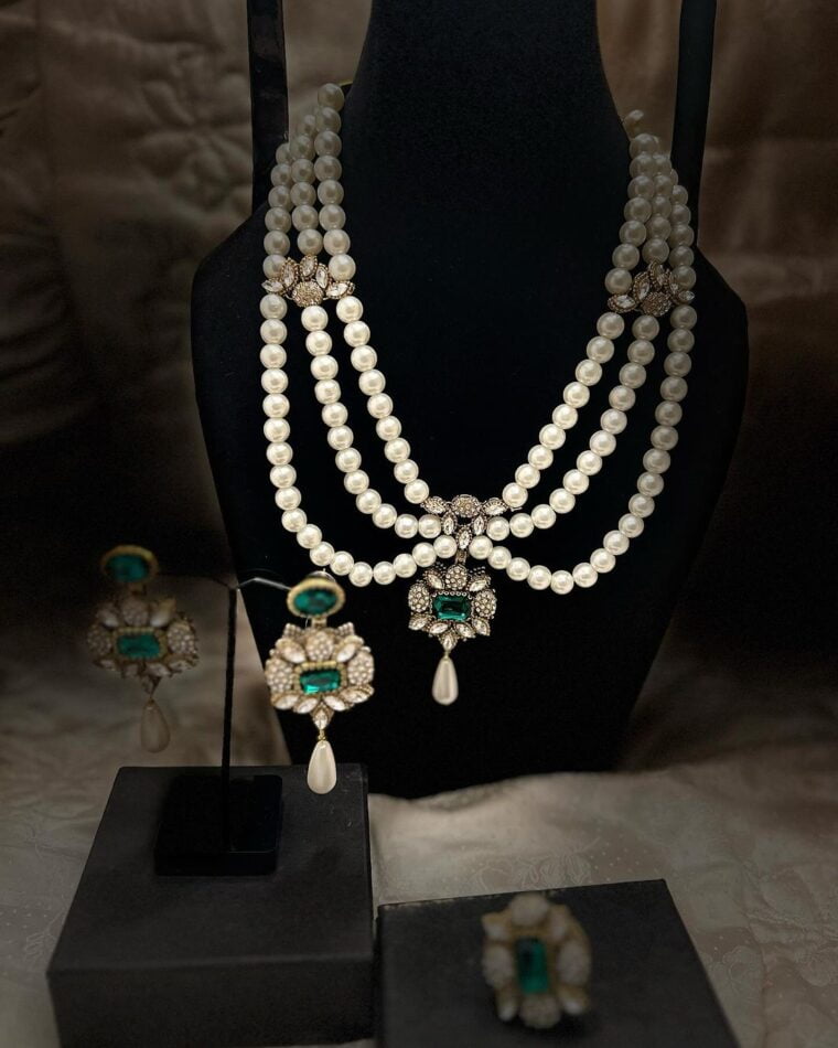 Signature Lux Emerald Set - Image 5