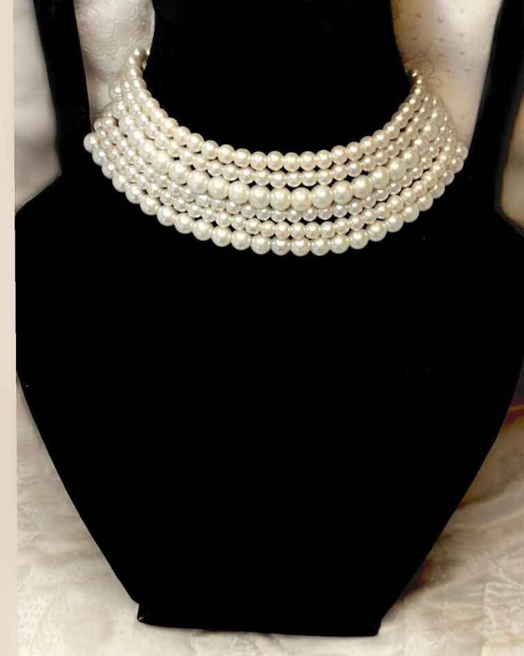 Signature Pearls Choker - Image 1