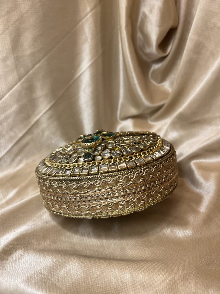 Signature Mini ethnic kundan - Image 4