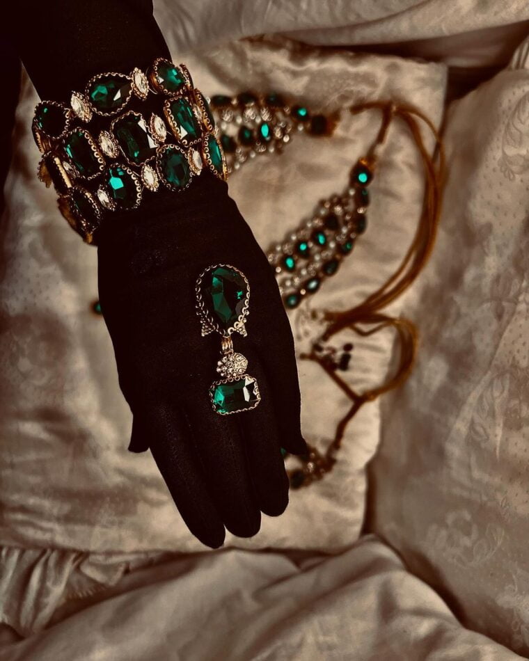 Drop Earrings treasure - Image 4