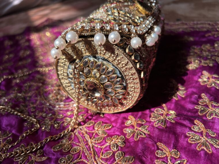 Bridal Dhol clutch - Image 3