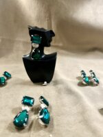 Emerald silver drop earring - Image 2