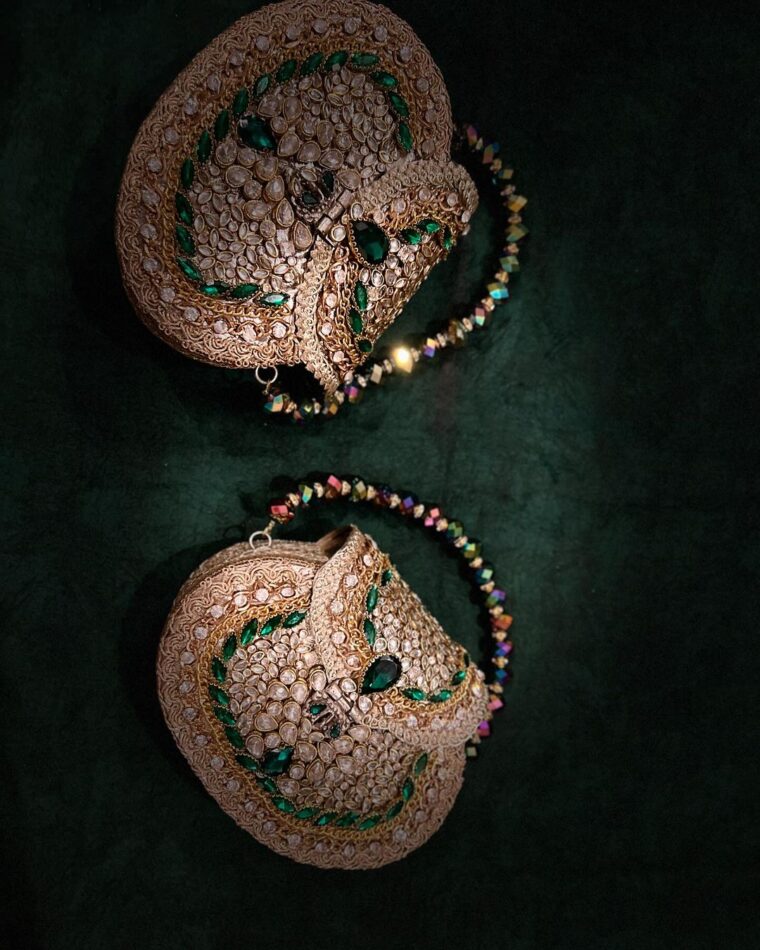 Heavy embellished bridal clutch - Image 6