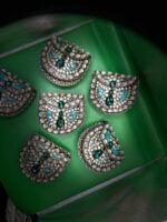 Emarald mini stone clutch - Image 3