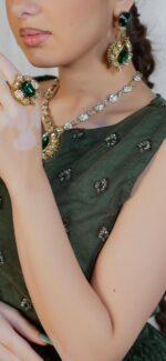 Royal drop necklace with earrings - Image 13