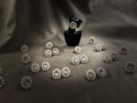 Green studs - Image 2