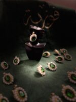 Green studs - Image 5