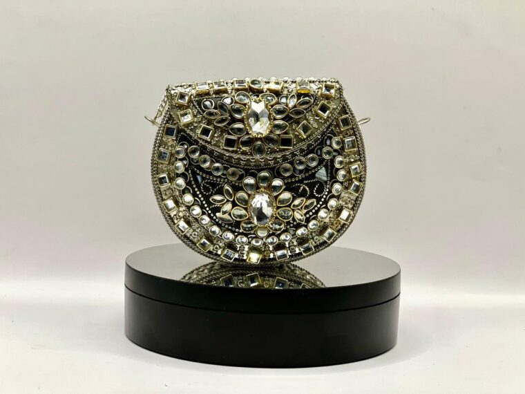 Crystal mini light clutch - Image 1