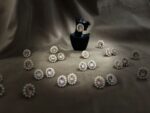 PINK PEARL STUDS - Image 3