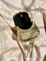 Pearls mini gold clutch - Image 7