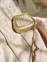 Pearls mini gold clutch - Image 4