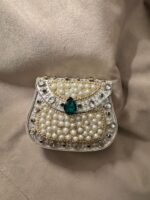 Pearls mini gold clutch - Image 8