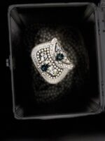 Silver Pearl Mini Clutch - Image 3