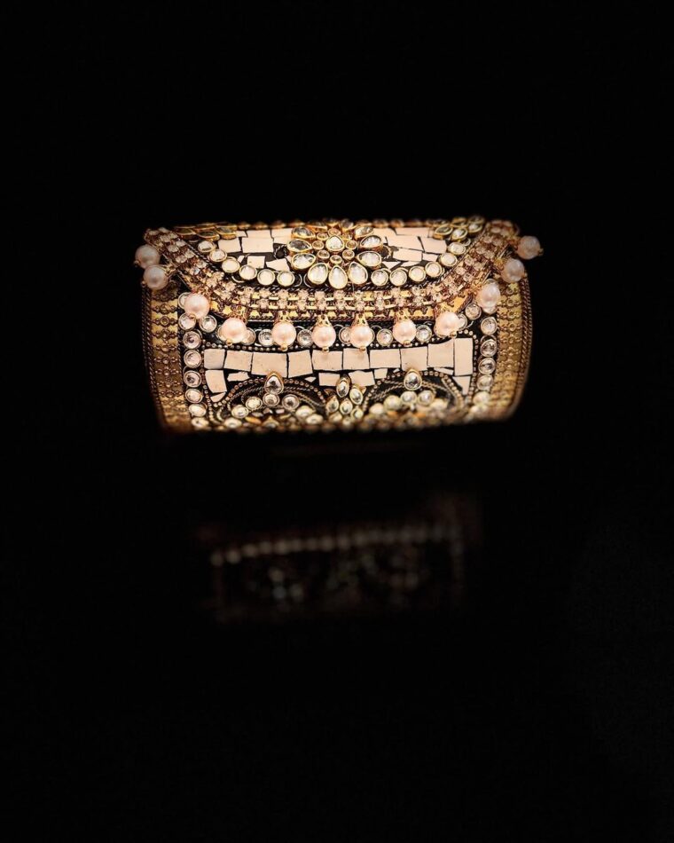 Multi Dhole Clutches - Image 10