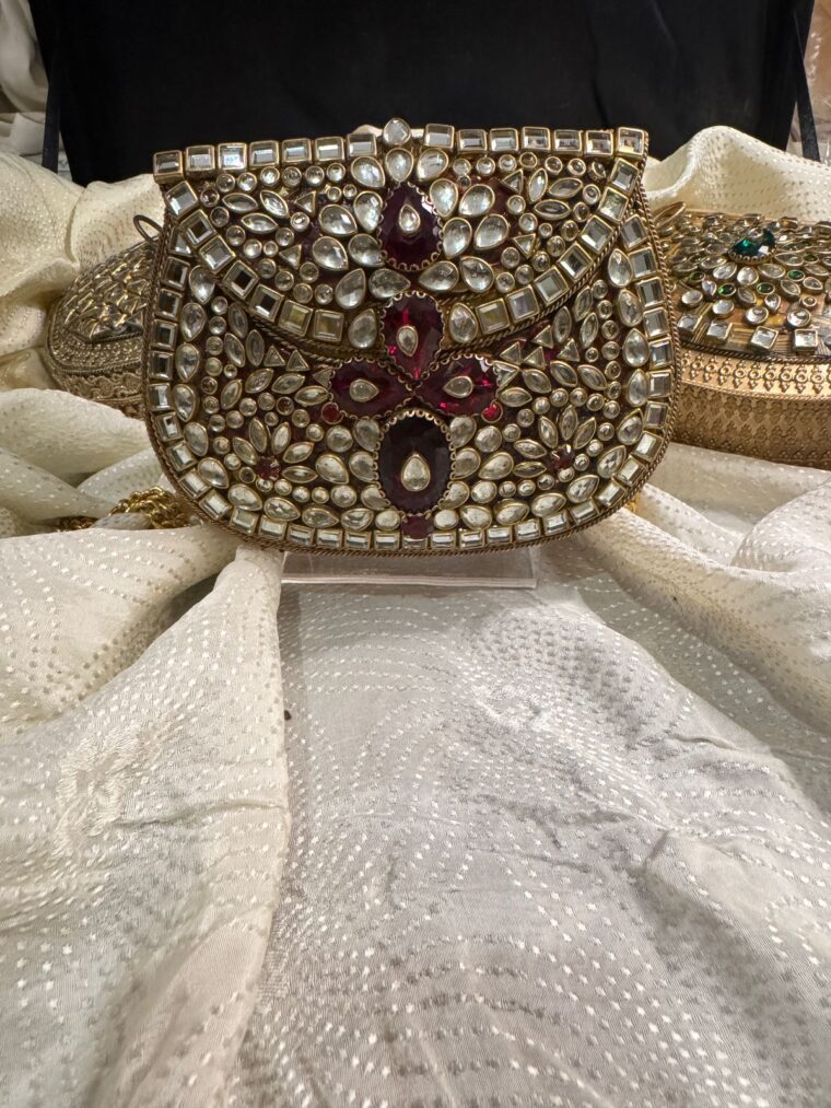 Sample Sale Alert - Image 4