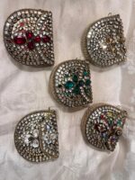 Kundan Clutches