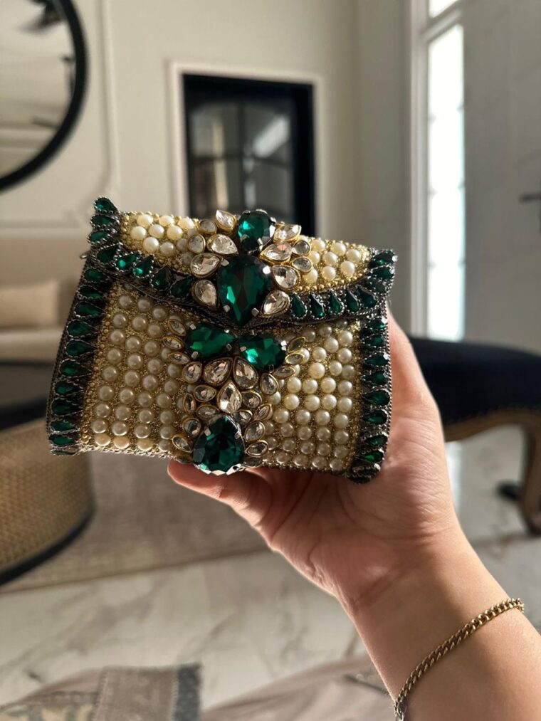 antique pearls gem clutches - Image 3