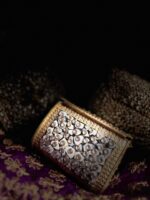 Kundan gold clutch - Image 3
