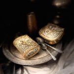 Kundan gold clutch - Image 4