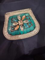 Gold Kundan clutch - Image 5