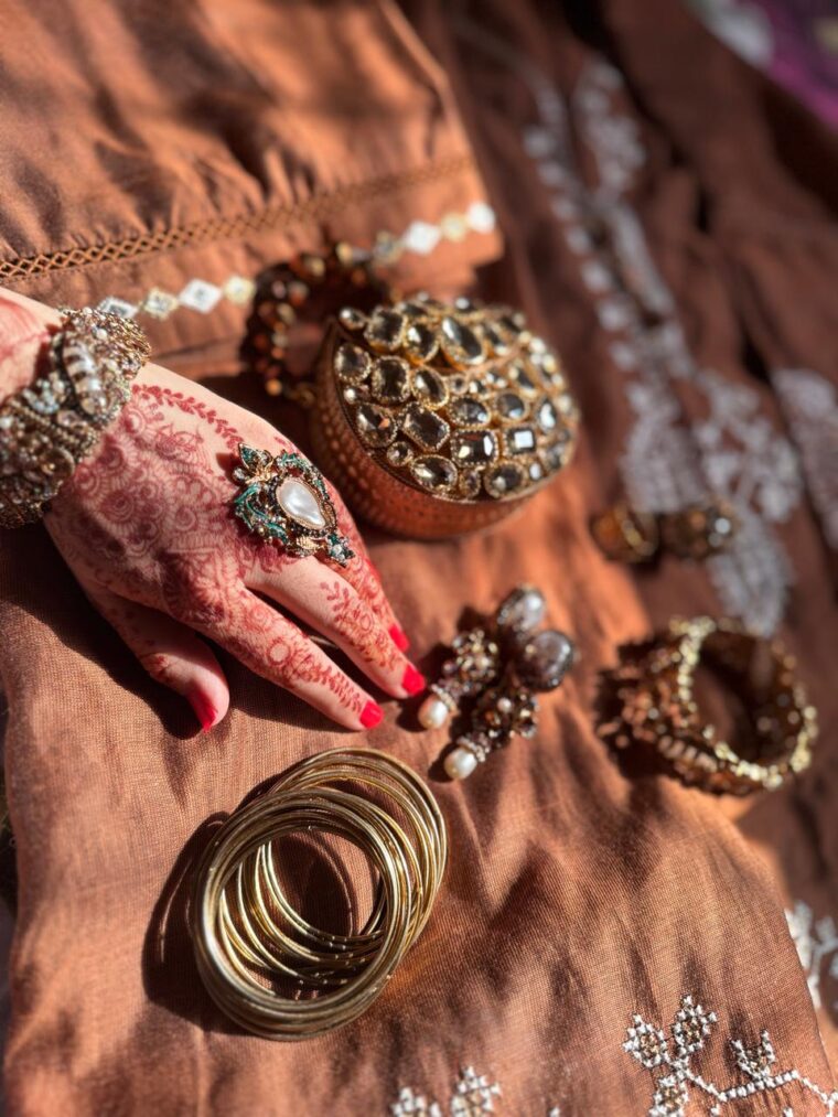 Mother of pearls rings - Image 2
