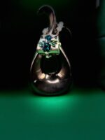 Super Mini Gold & Emerald Clutch - Image 2