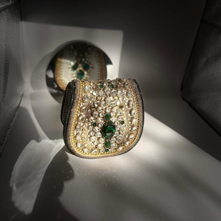 Emerald bridal mini treasure - Image 4