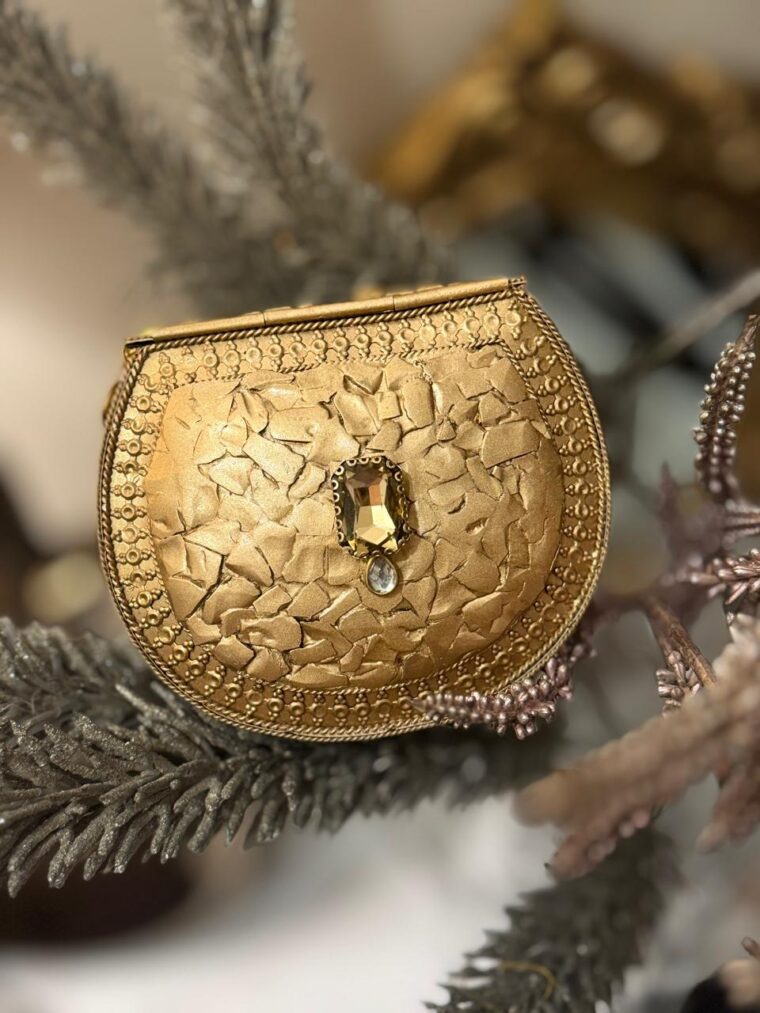 Kundan Clutches - Image 13