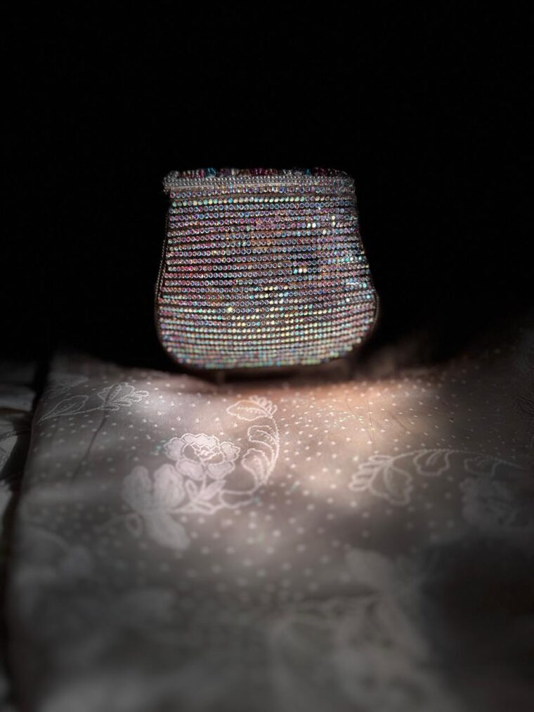 Multy Shimmer Pop – Mini Candy Clutch - Image 5