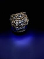Victorian Gold Pearl Leaf Clutch – Timeless Elegance in Metal - Image 2