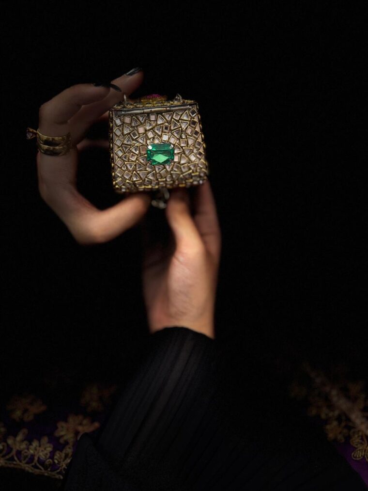 Zarrah Micro Kundan - Image 9