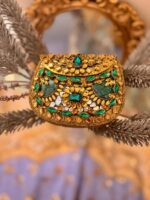 Zarmeena gold Kundan Clutches - Image 7