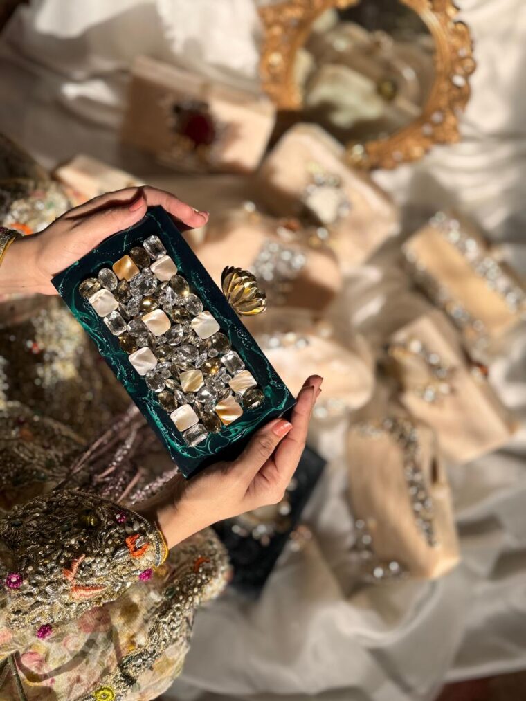 Anaya gold pearl Clutches - Image 1