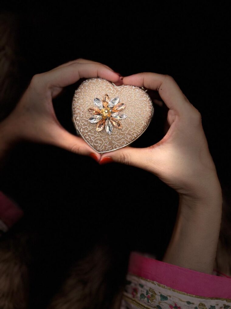 CANDY GLOW heart - Image 4