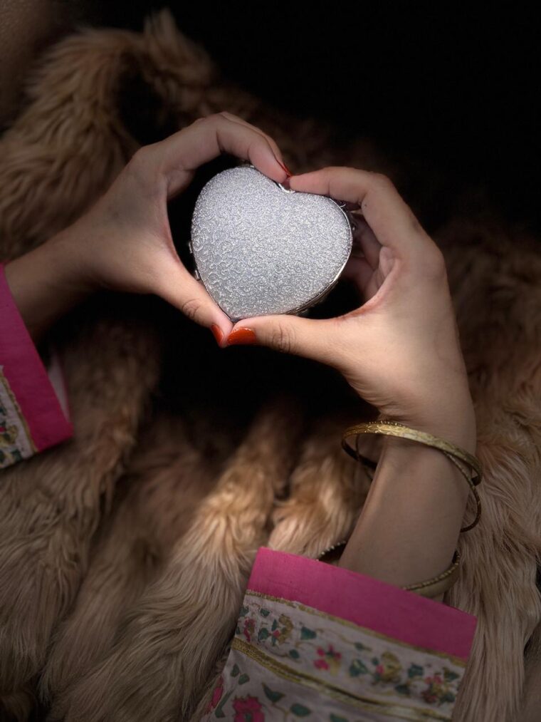 CANDY GLOW heart - Image 6