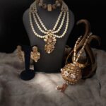 Zever –  Wedding Edition (Gold & Pearls Set)