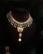 Zeenat Necklace Set