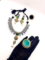 Zeenat Necklace Set - Image 2