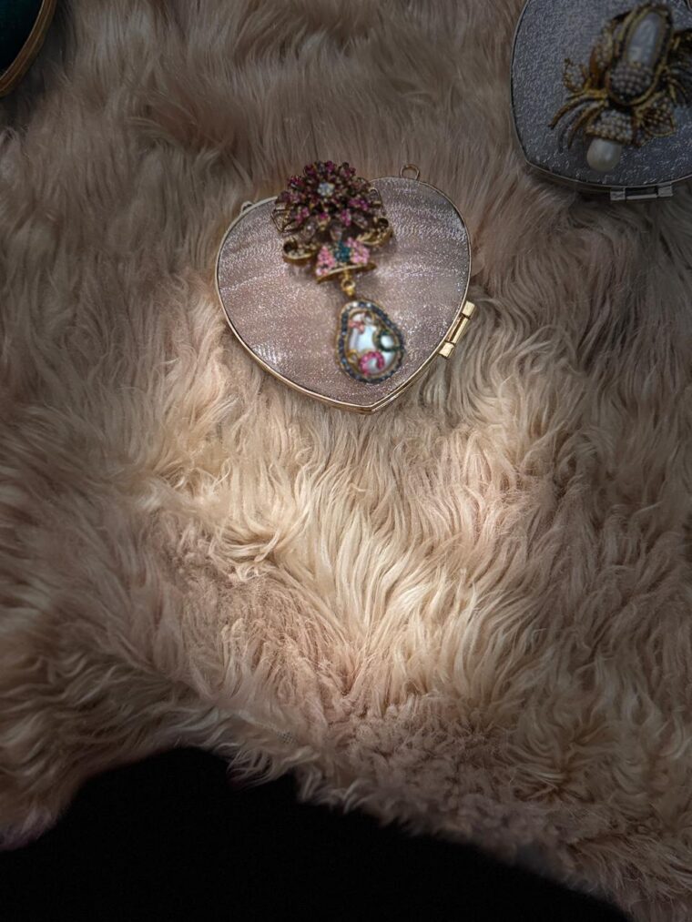 Mini jewel heart 💖 - Image 5